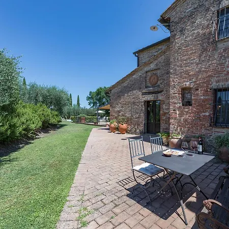 San Nazario 18&2, Emma Villa
