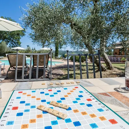 San Nazario 18&2, Emma Villa Asciano